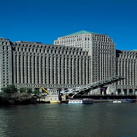 Holiday Inn Chicago Mart Plaza River North, An Ihg Hotel