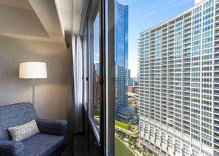 Hotel Mart Plaza River North, An Ihg Chicago