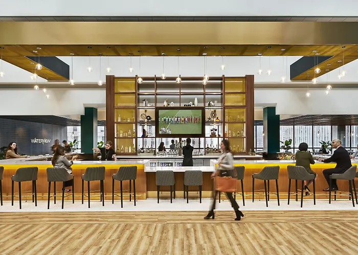 Hotel Mart Plaza River North, An Ihg 4*