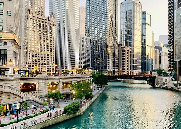 Hotel Mart Plaza River North, An Ihg Chicago