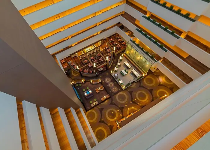 Mart Plaza River North, An Ihg Hotel 4*